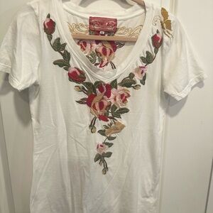 Johnny Was White Floral Embroidered Tee